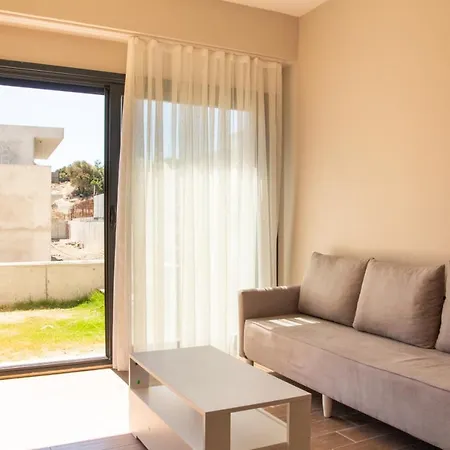 公寓 Charming Flat Near Sea With Shared Pool In Çeşme