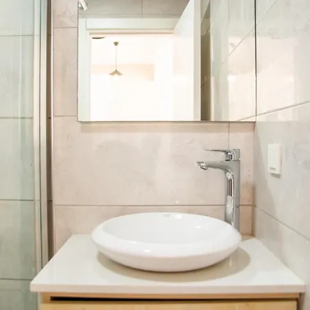 公寓 Charming Flat Near Sea With Shared Pool In Çeşme